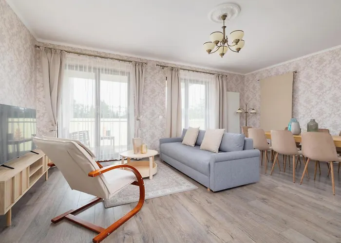 3 Bedroom Apartment With Balcony - Skawinska 18