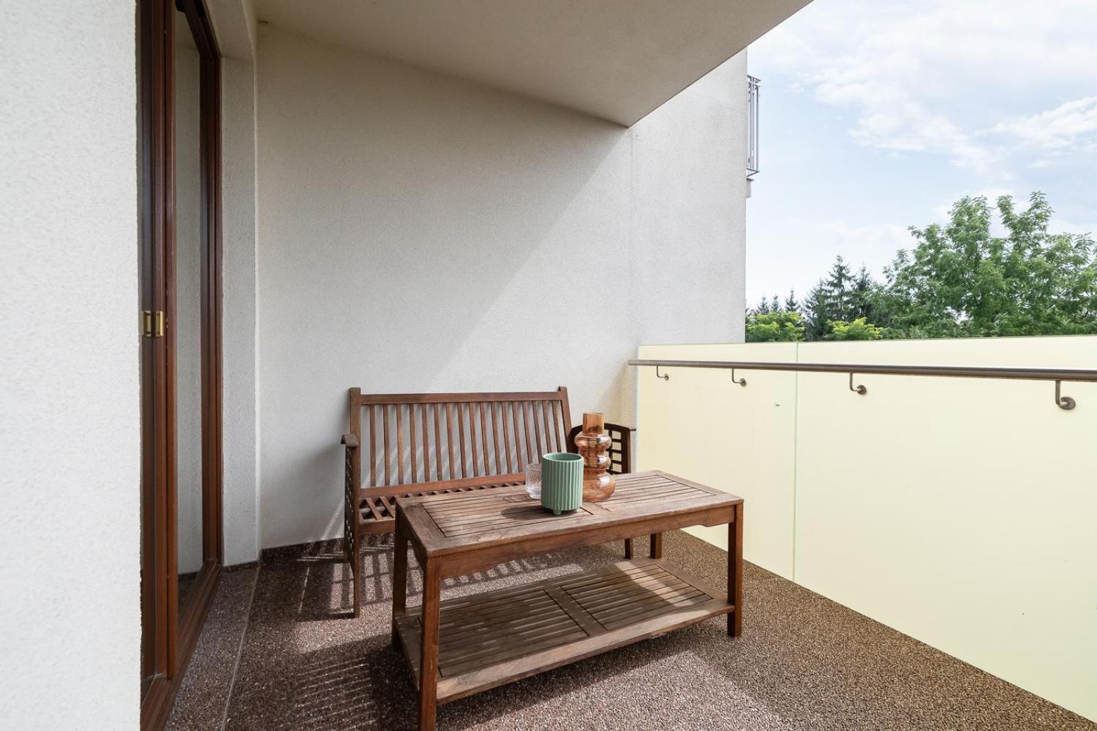 3 Bedroom With Balcony - Skawinska 18 * Kraków